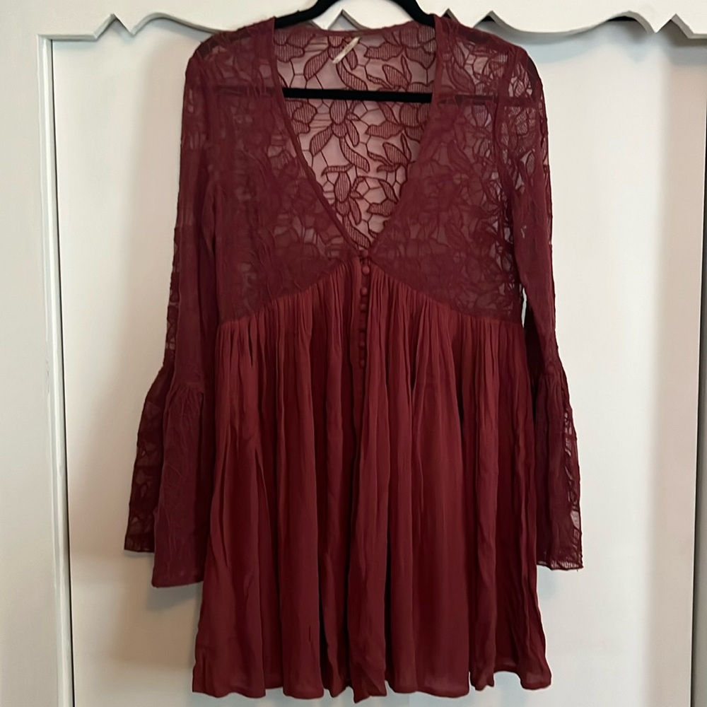 FREE PEOPLE Lace Ling Sleeve Mini Dress